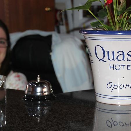 Hotel Quasar Pedroucos  Buitenkant foto