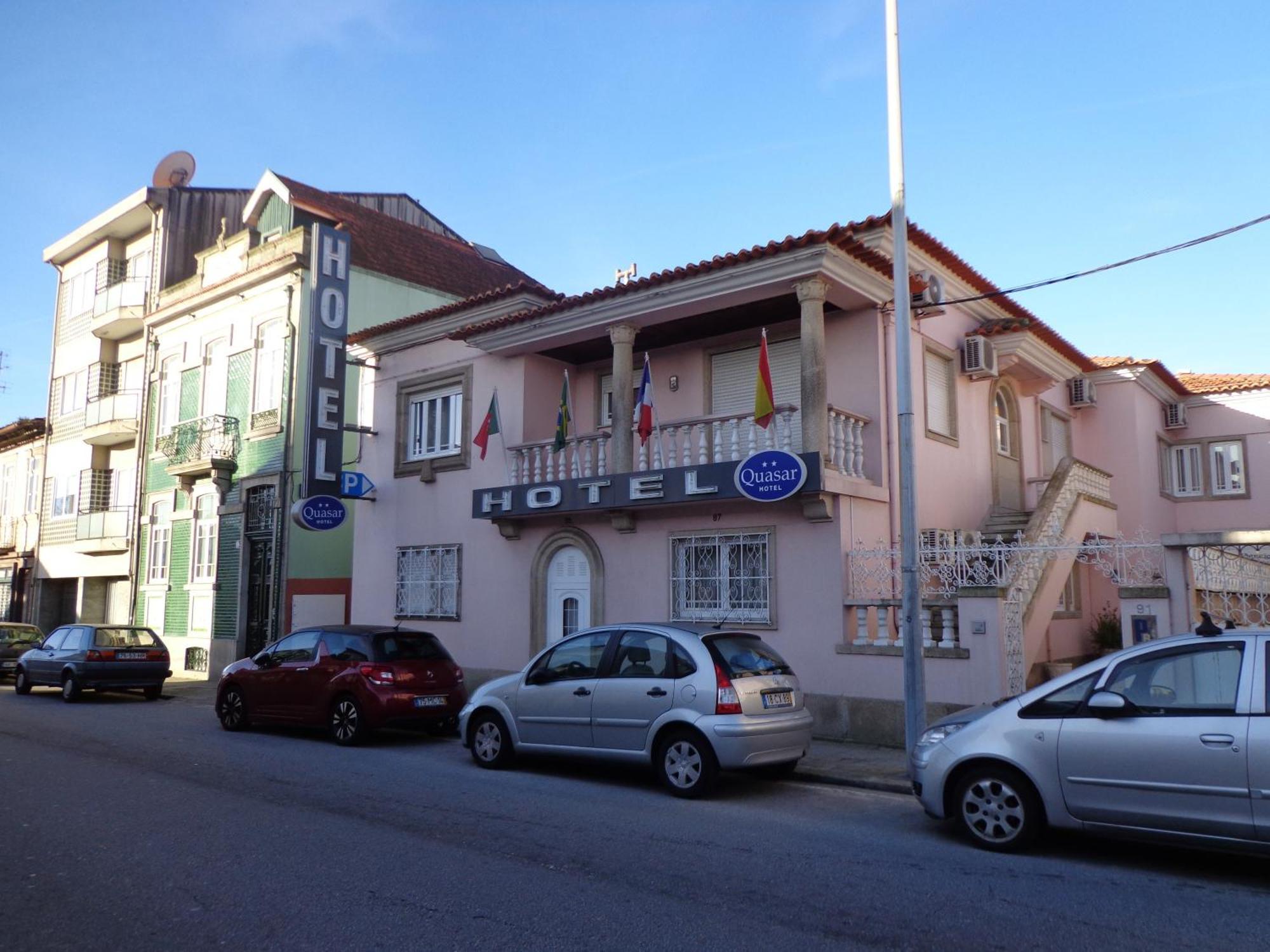 Hotel Quasar Pedroucos  Buitenkant foto