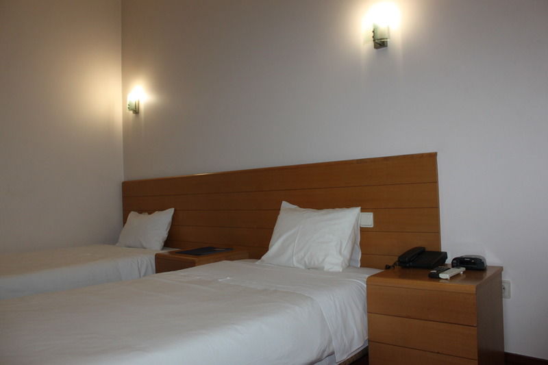 Hotel Quasar Pedroucos  Buitenkant foto