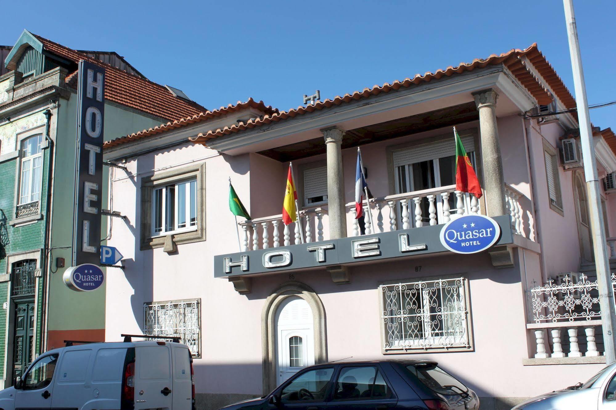 Hotel Quasar Pedroucos  Buitenkant foto